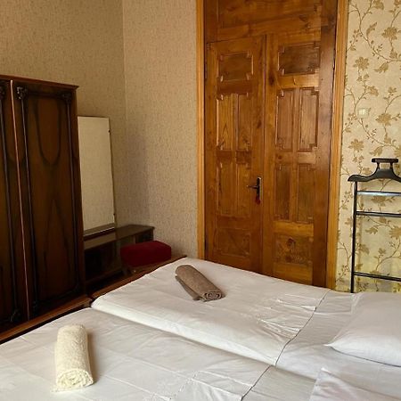 Guest House Levan II Dadiani زوغديدي المظهر الخارجي الصورة
