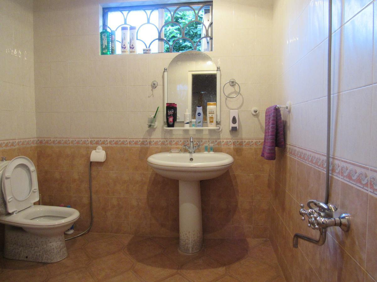 Guest House Levan II Dadiani زوغديدي المظهر الخارجي الصورة